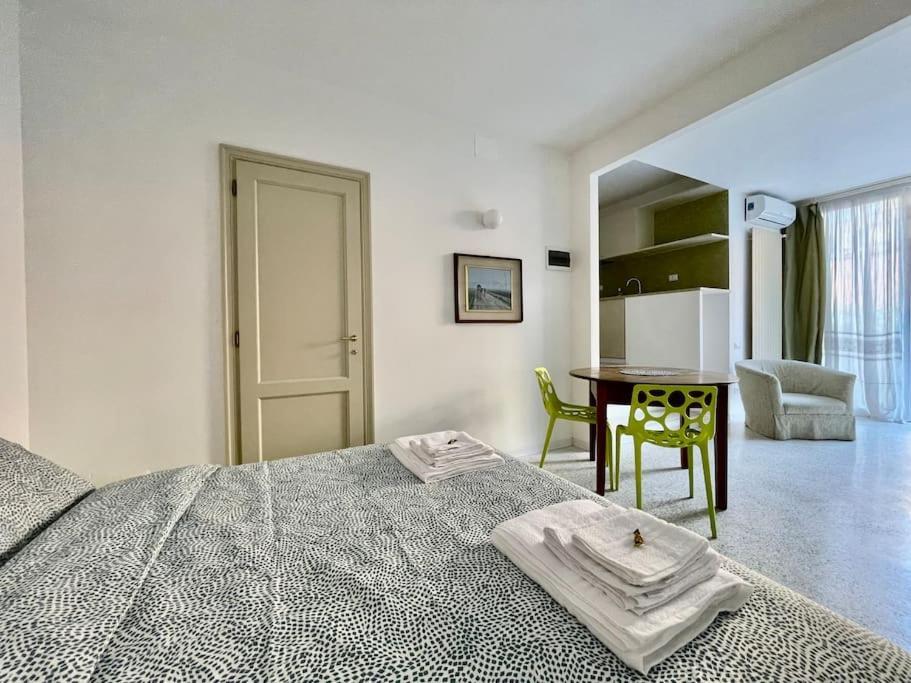 Modern Apartment Navigli Milano Eksteriør bilde